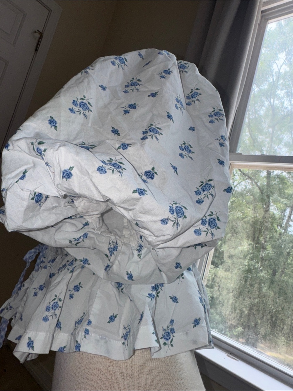 Light Blue Floral Tie-Front Puff Sleeve Blouse - Picture 3 of 6